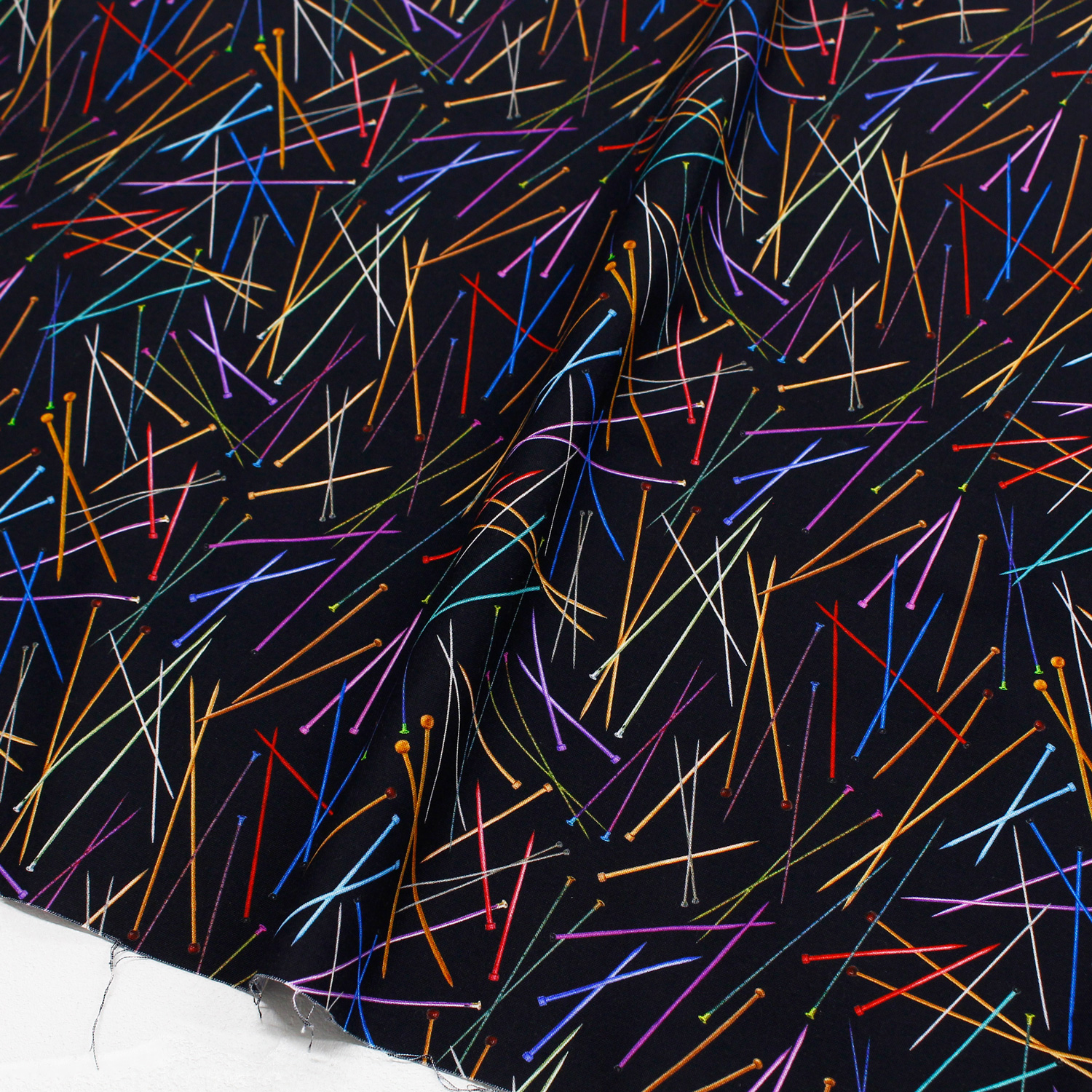 MICH11733-B Michael Miller Knitting time Width approx. 110cm, approx.13.7m (roll)