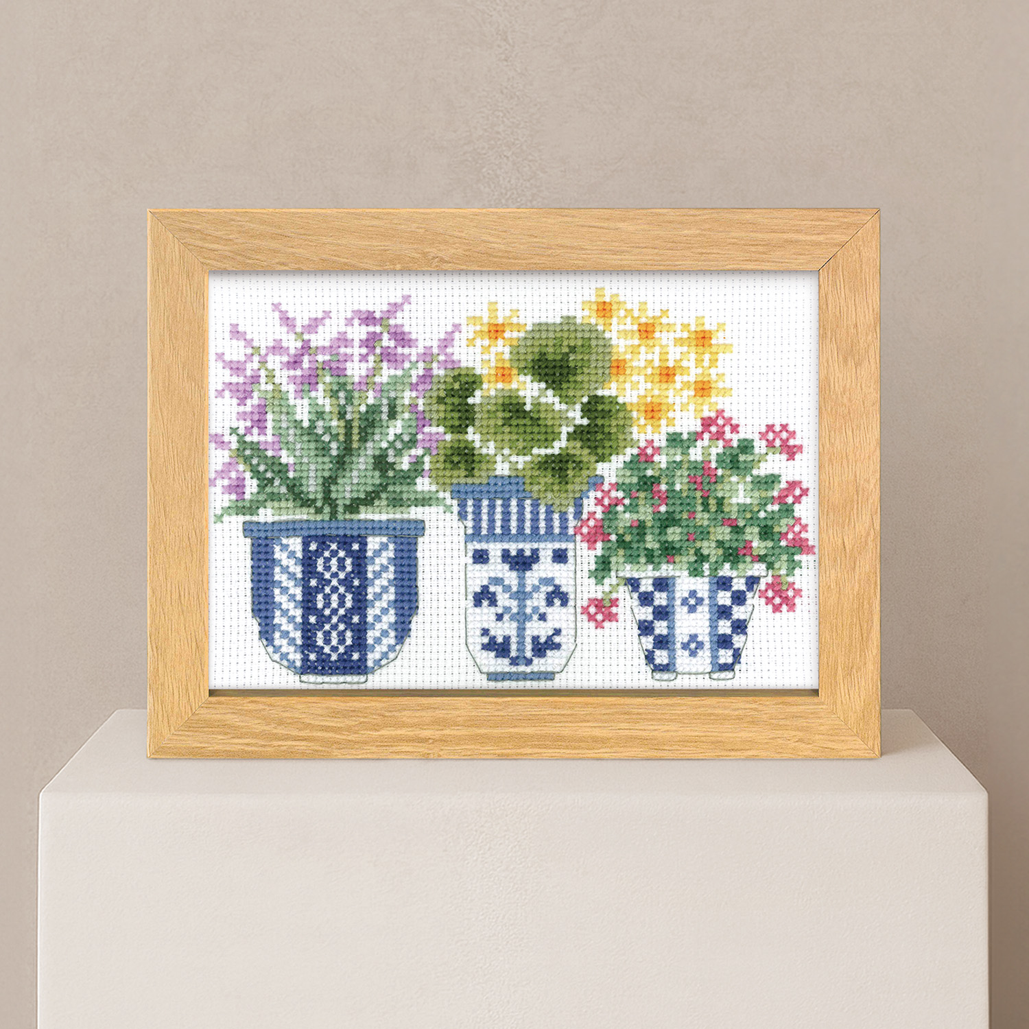 【お取り寄せ・返品不可】OLY-K7617 刺しゅうキット 12ヵ月のBONSAI 6月 草もの (袋)