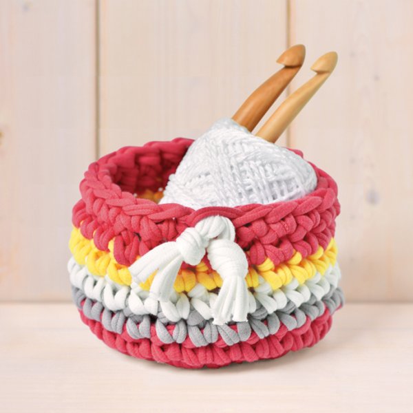 YW-45 Takagi Textile Knitted Mini Basket Kit (Pink)