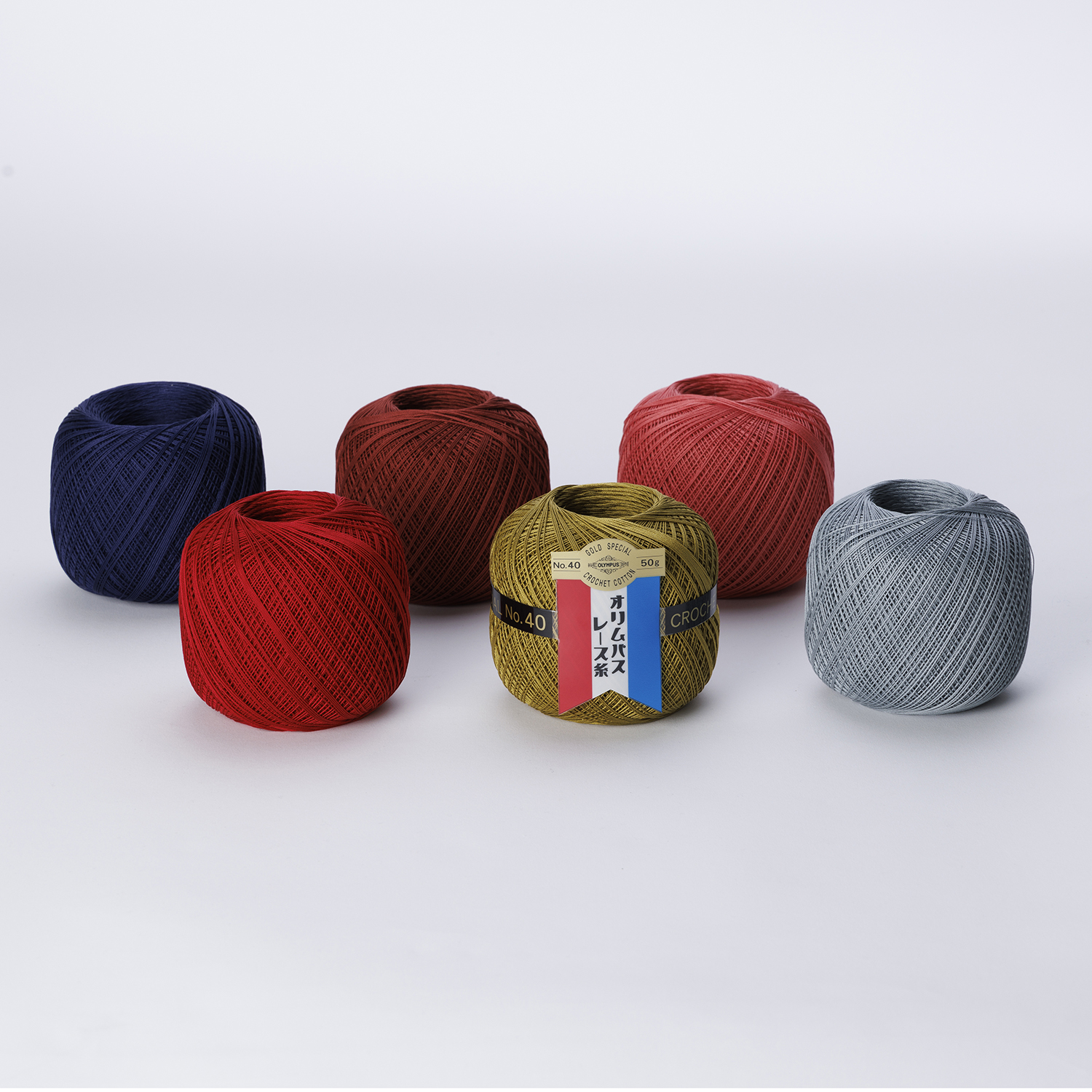 【お取り寄せ・返品不可】OLY40-50G オリムパスレース糸 金票40番 ＜単色＞ #40/50g 3玉入 (箱)