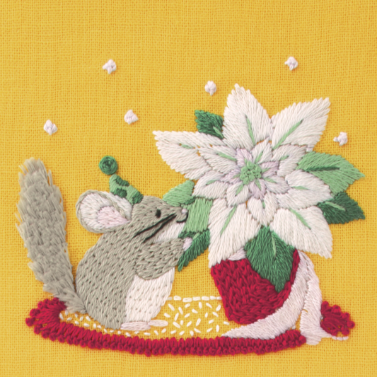 DMC-JPT123 DMC Chicchi 「動物と季節の植物が彩る12か月」刺繍キット チンチラさんがポインセチアをデコレーション (個)