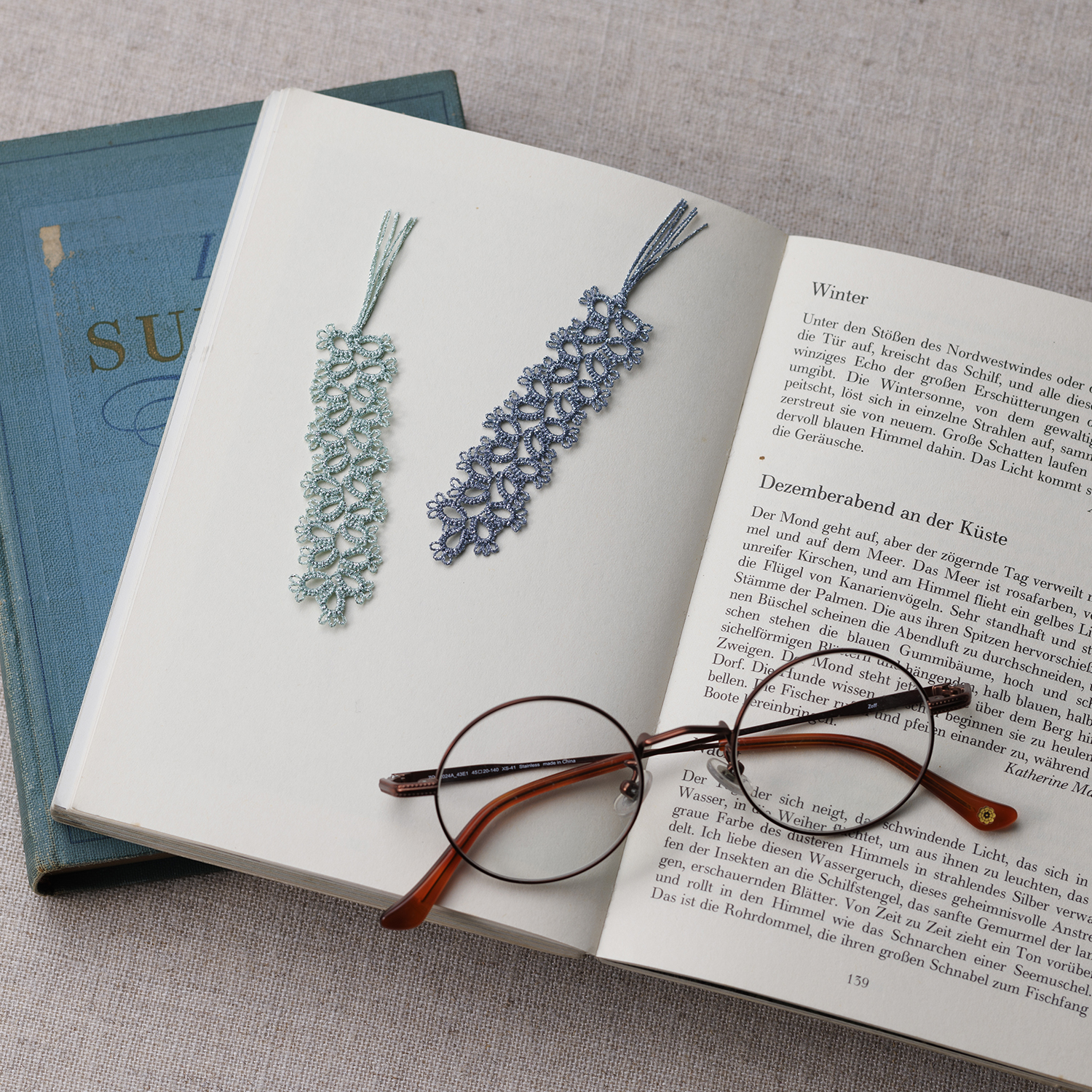 REC3195 Continuous pattern bookmarks (pictures)