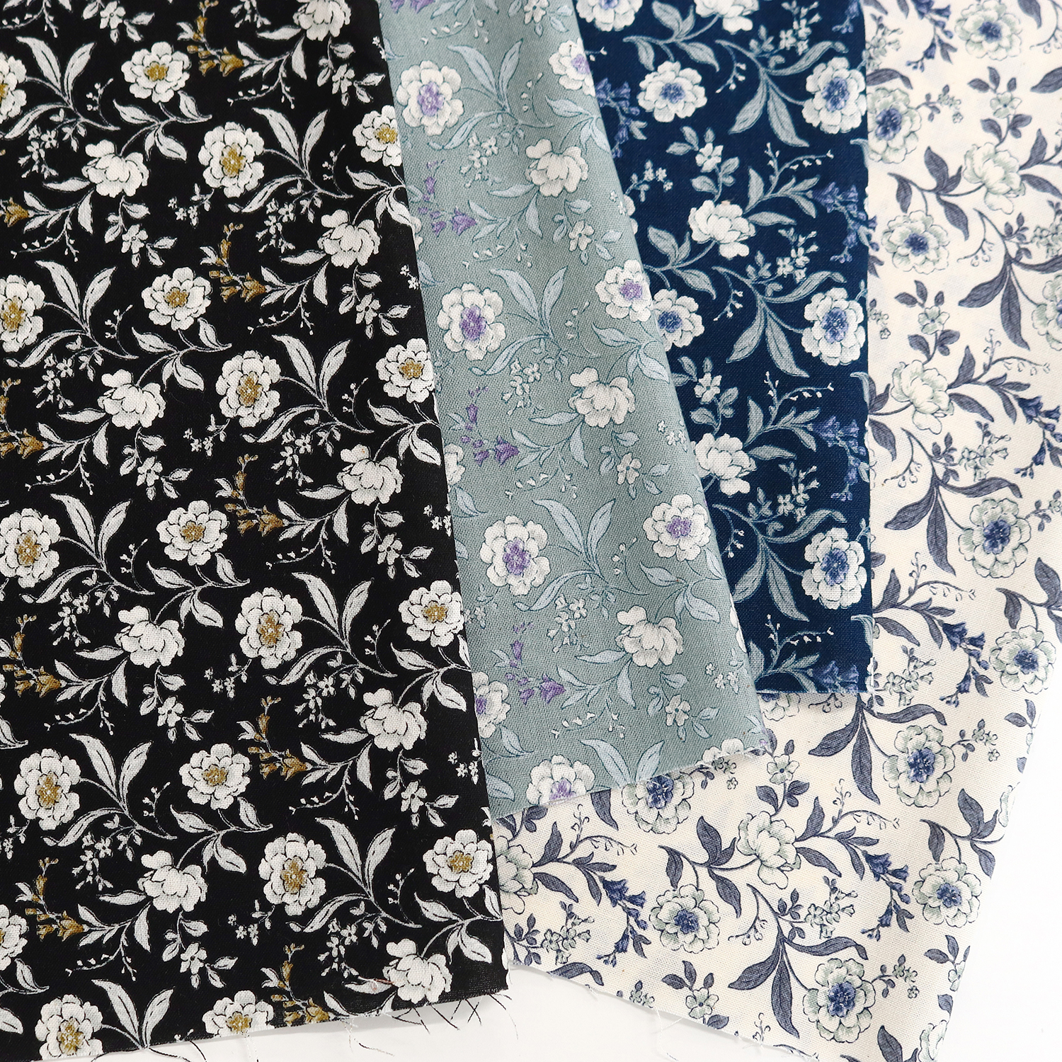 B850533-1 メランコリーフラワー PEONY スケア 巾約108cm 1m単位 (m)