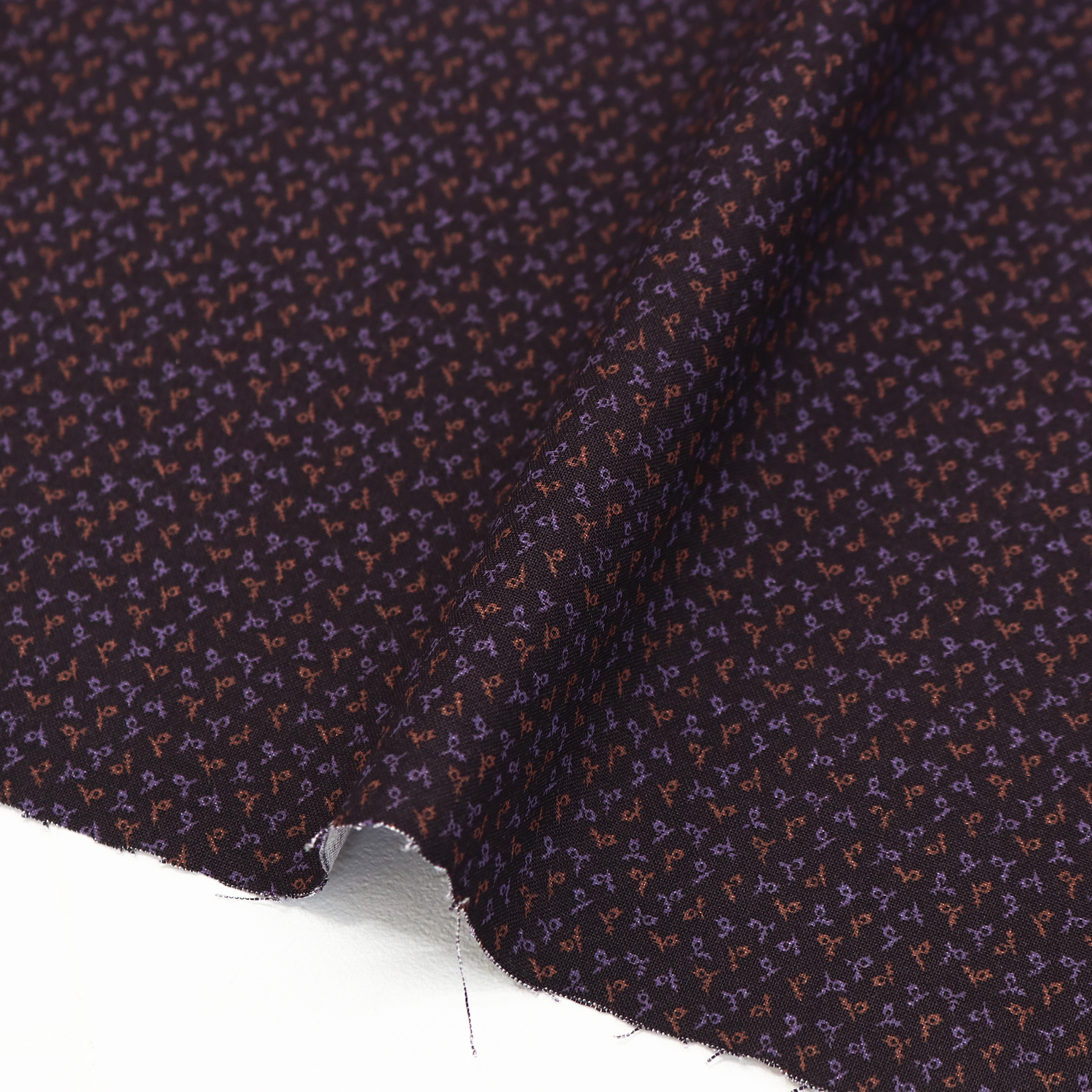 USA2607-792 Purple ground small flower pattern USA print USA cotton sheeting Width approx. 110cm 1m unit (m)USAプリント　USAコットン　シーチング