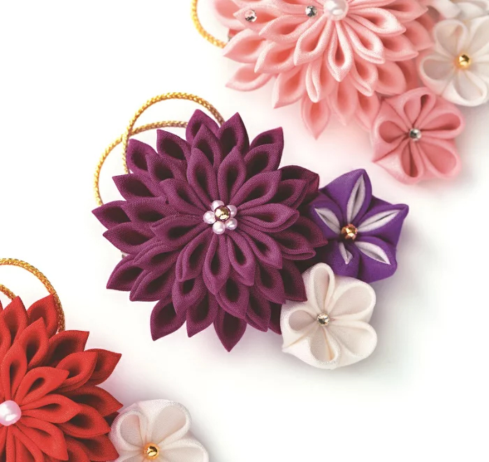 PAN-LH452 Pure Silk Tsumami-zaiku Sparkling Brooch Purple Kit (Bag)