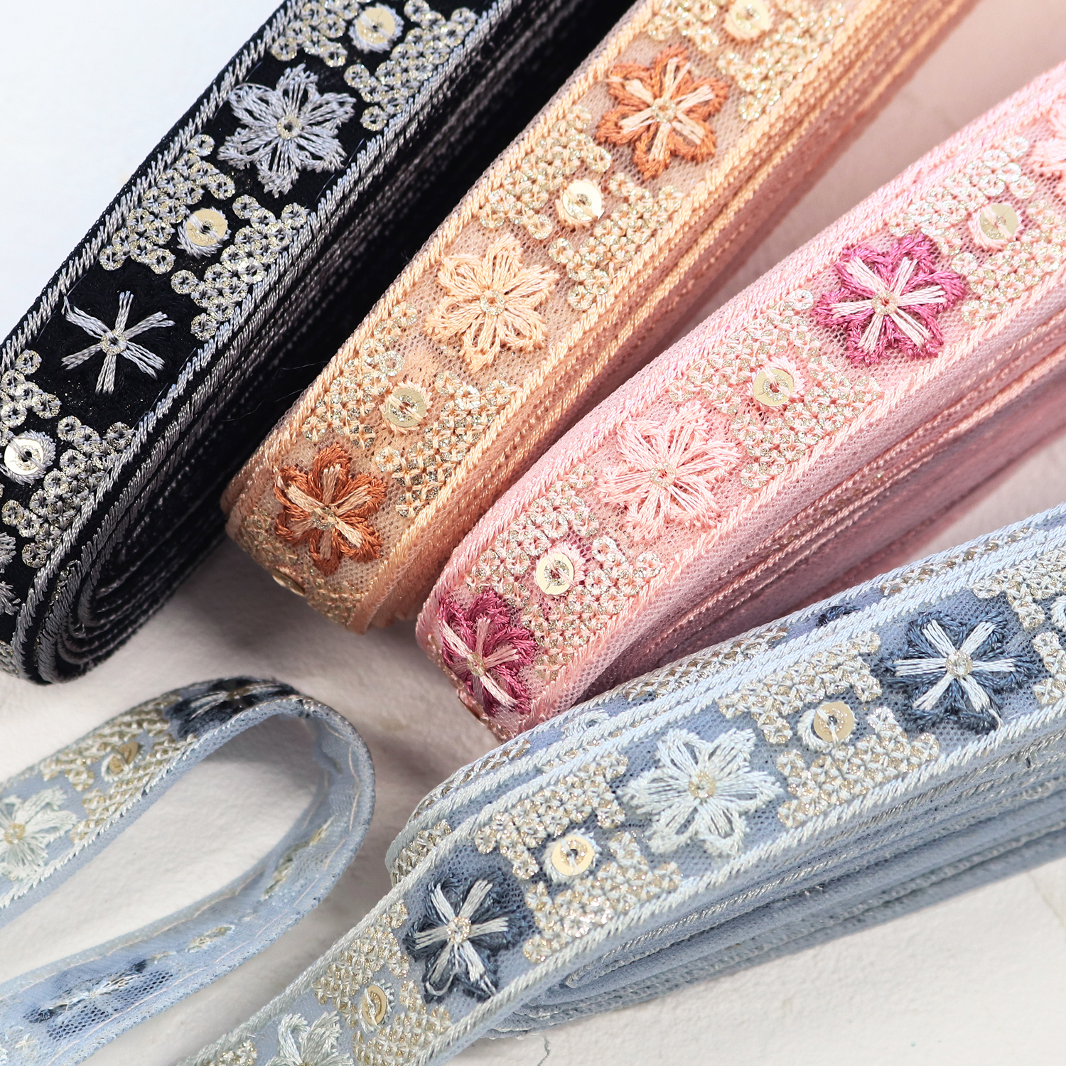 【2608新柄】KGKF-R71 インド刺繍リボン 巾約2.1cm×原反約9m (巻)