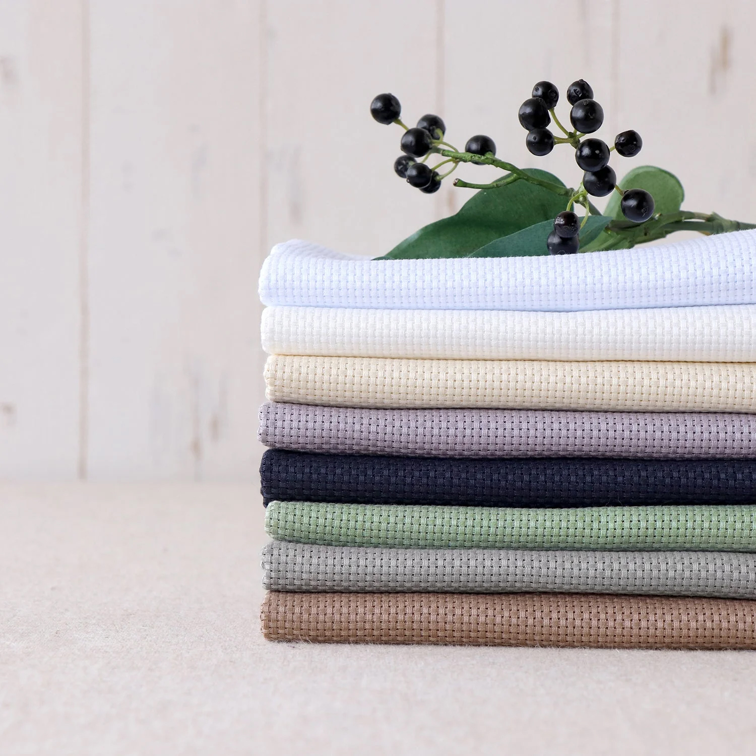 OLY5500 STITCH CLOTH No.5500 Java Cross Fine - Cross Approx. 50cm x 90cm (sheets)