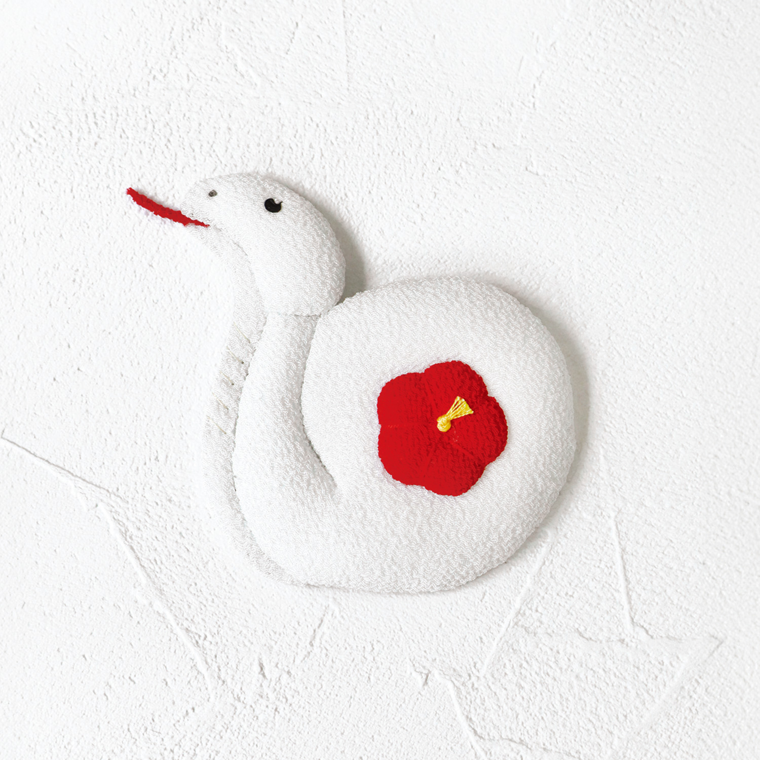 S40-439 Crepe Decorations", White Snake Pressed picture (pcs)