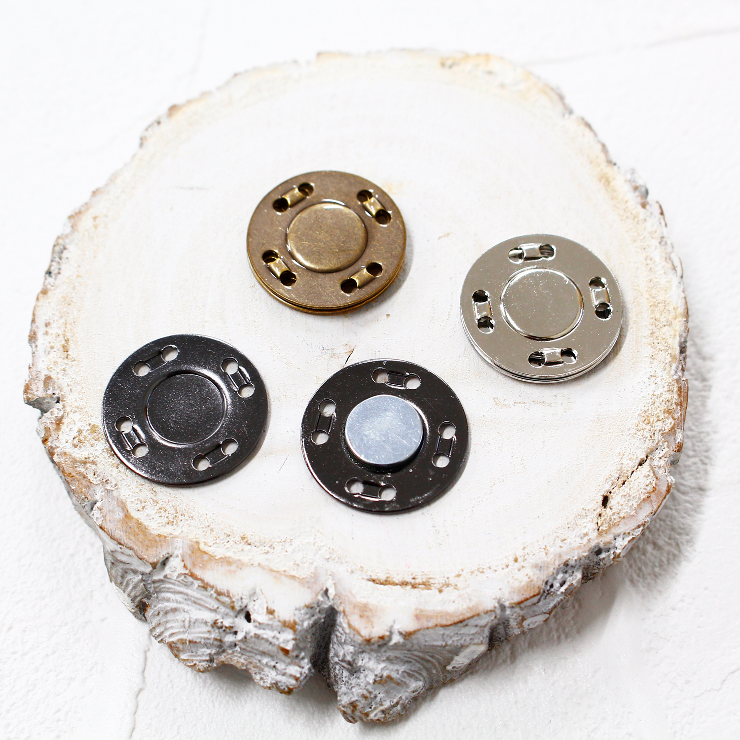 SM8 Sew-on Magnets 20mm 3pcs (pack)