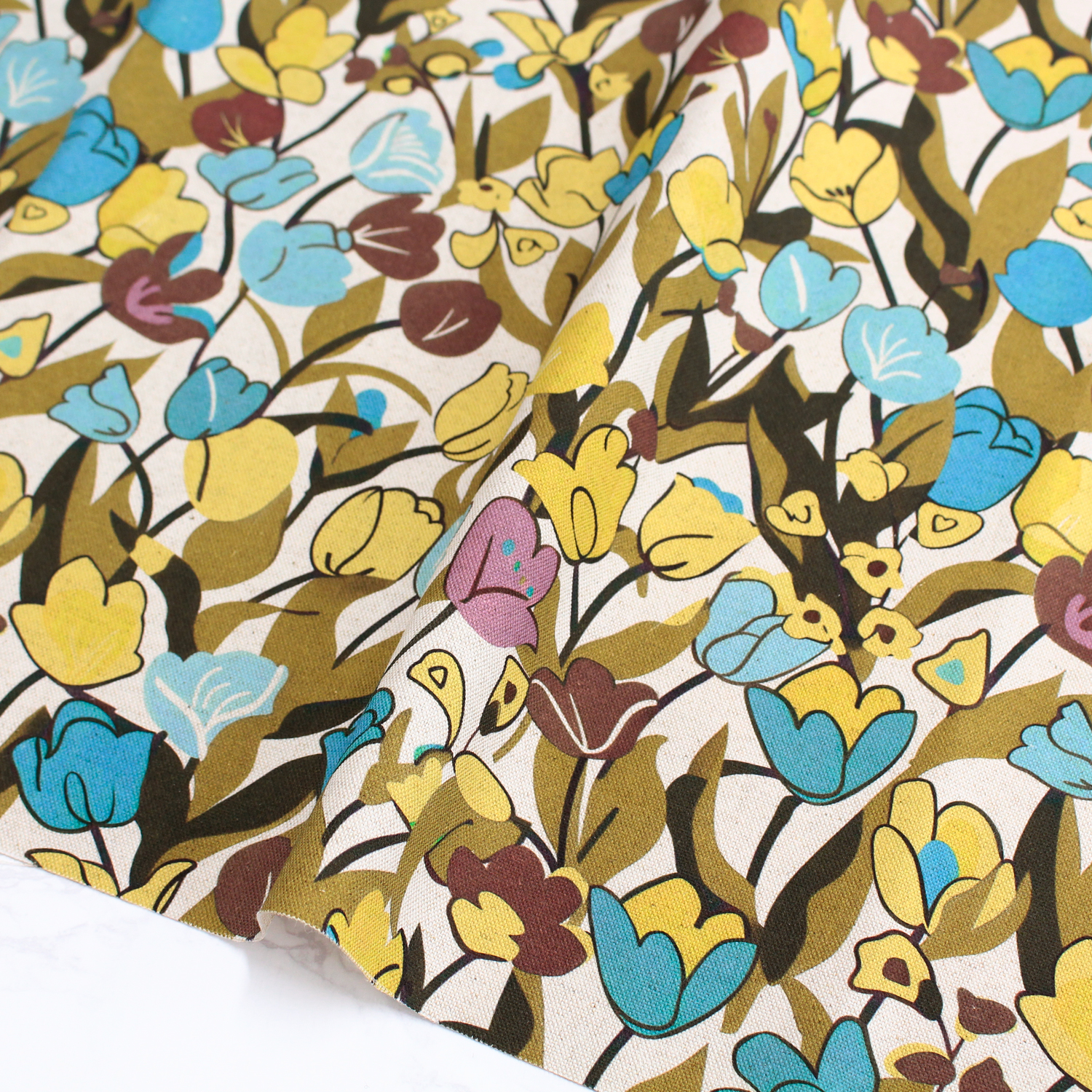 AS-KOTKA-06 From Spain 北欧風オックス 花柄プリント 巾約140cm 1m単位 (m)