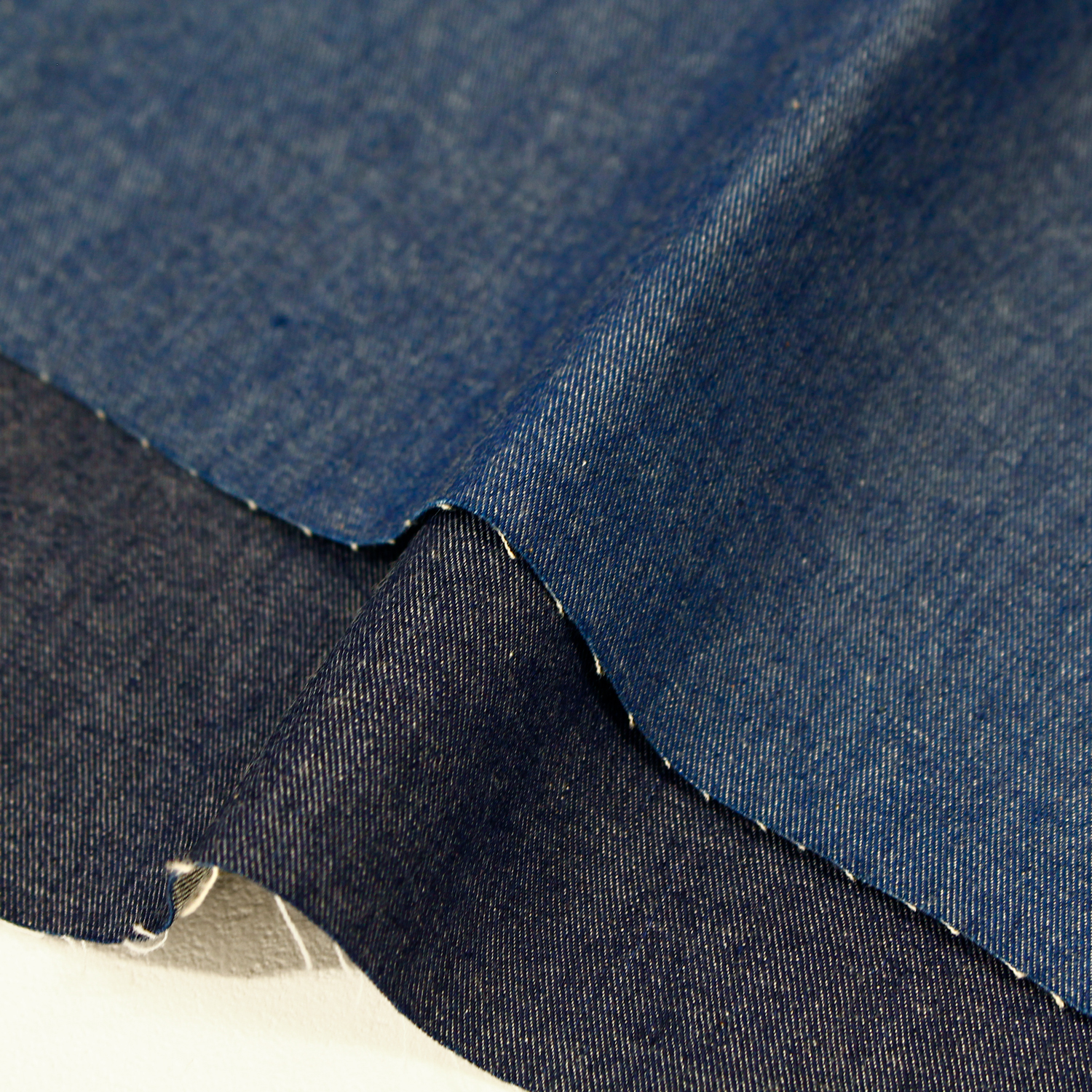 ■B505ZR インディゴ5オンスデニム 巾約144cm 原反約10m巻 (巻)