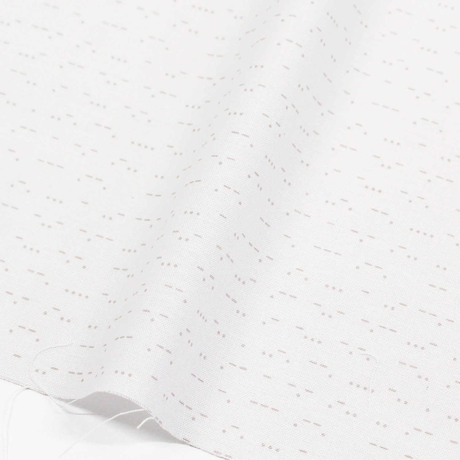 【数量限定】STUDIO-15 Free Sprit フリースピリット 白地 破線 パッチワーク向け USAプリント シーチング m単位 (m)