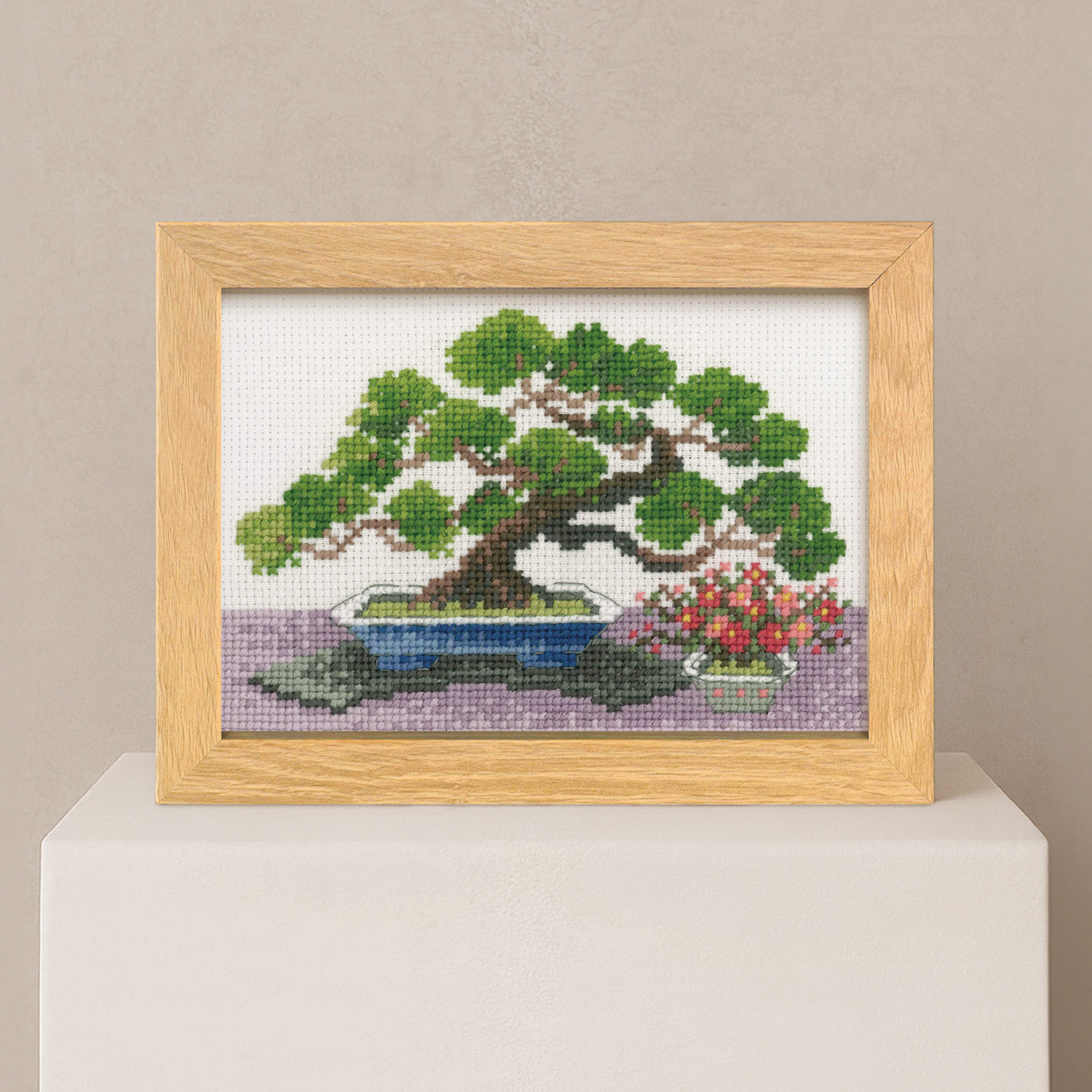 【お取り寄せ・返品不可】OLY-K7612 刺しゅうキット 12ヵ月のBONSAI 1月 錦松と寒木瓜 (袋)