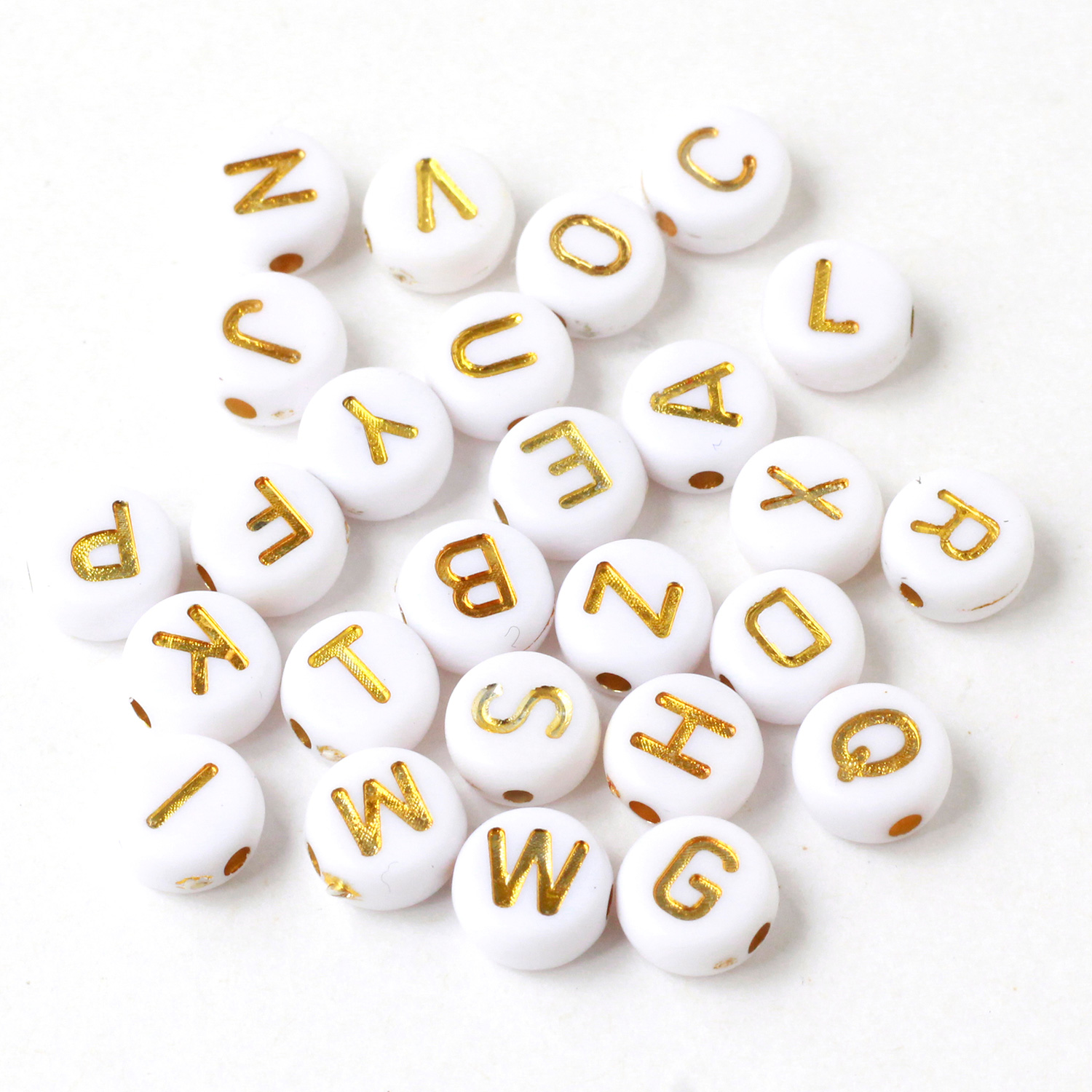 KE1440 Initial beads Alphabet White base x Gold (pack)