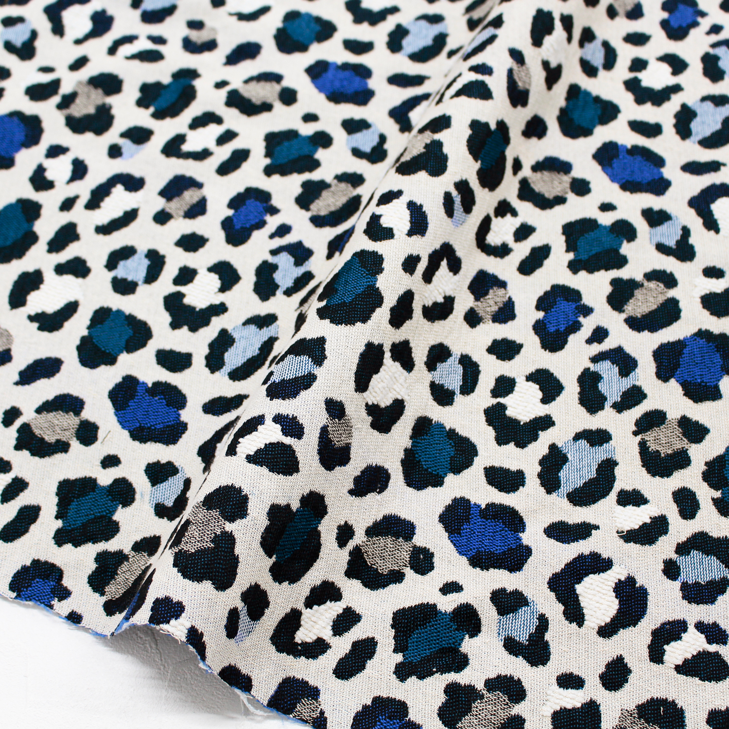 【感謝祭】【7/28まで】COUGA-B-50 Jacquard ジャガード生地 [Cougar] SAFECO from france 幅約140cm 50cm単位 (枚)