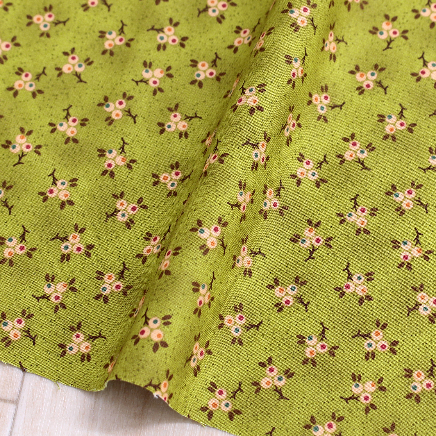 FSP-740 USA Cotton Fabric FreeSpirit Width 110cm 1m/unit (m)