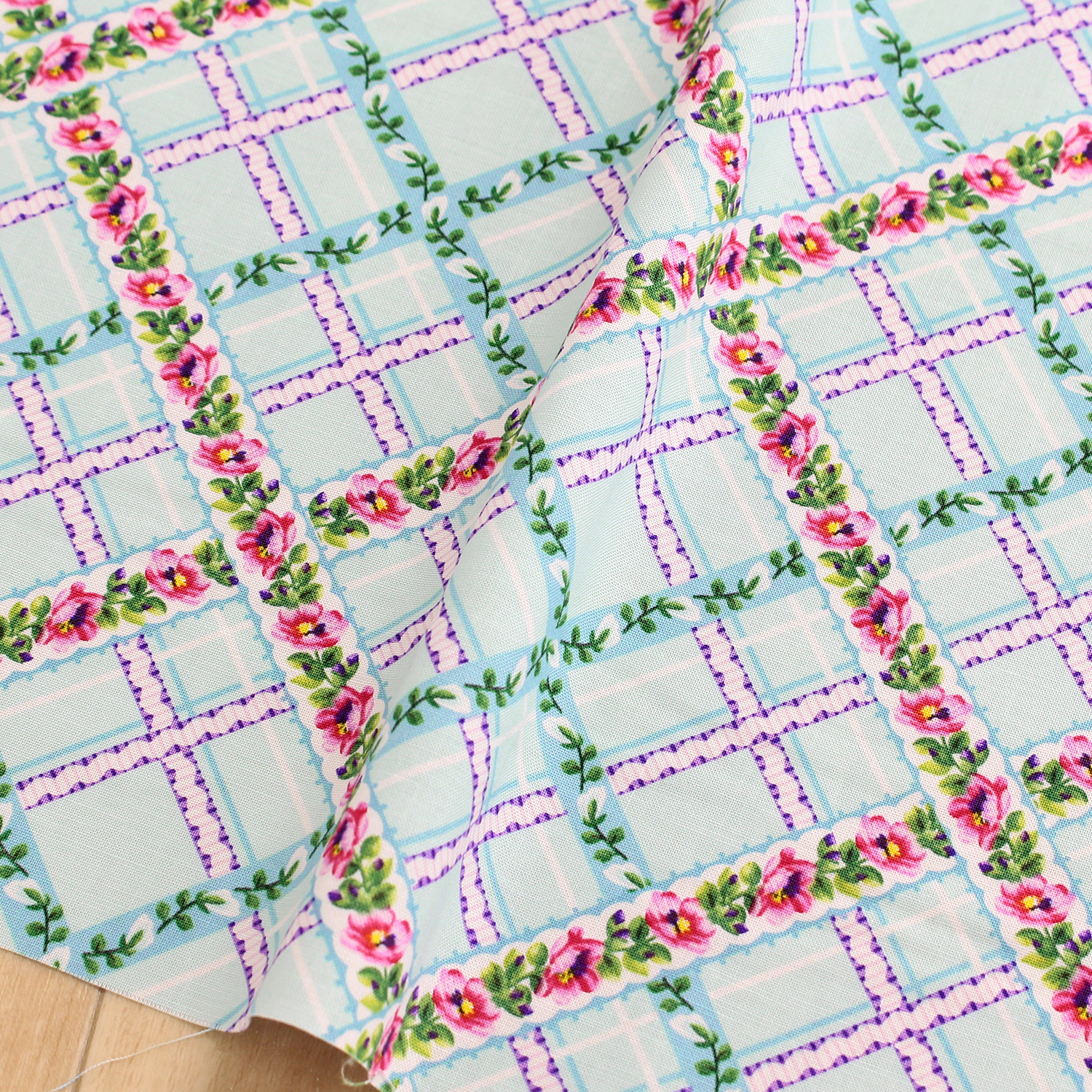 FSP-744 USA Cotton Fabric FreeSpirit Width 110cm 1m/unit (m)