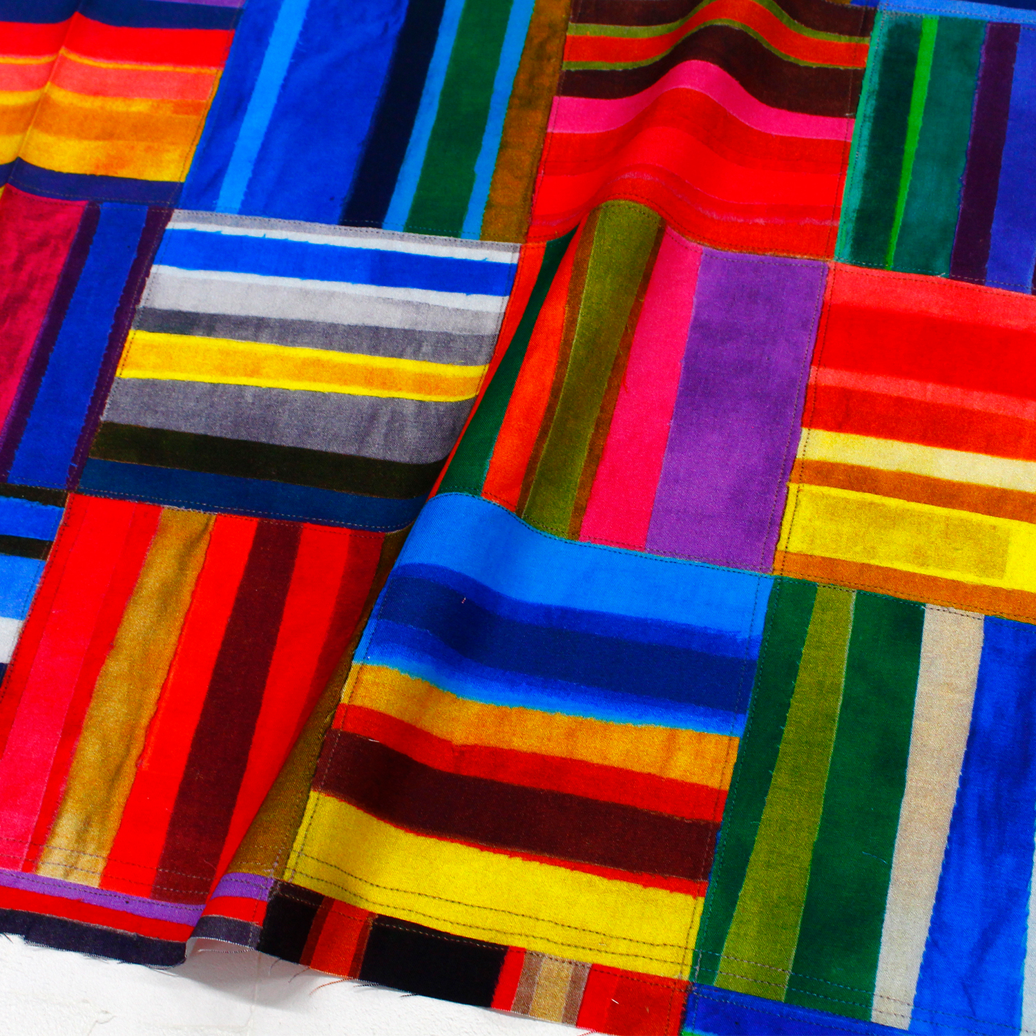 【第二弾】【0227新柄】WIN51957-X カラフルライン パッチワーク柄 WINDHAM FABRICS USAプリント生地 1m単位 (m)