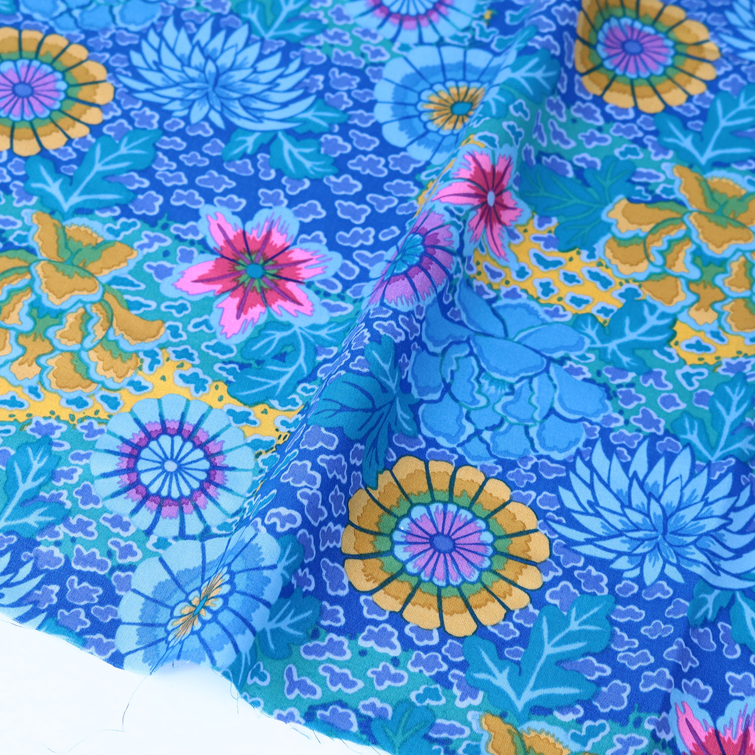 【第二弾】【2608新柄】FSP-979 青地 花柄 ローン生地 USAプリント Kaffe Fassett ケイフ・ファセット FreeSpirit フリースピリット 1m単位 (m)